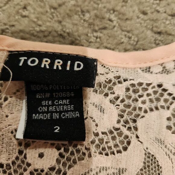 Torrid plus size Lace/ Sheer blouse sz 2 = CLOSET CLOSING - Picture 6 of 9